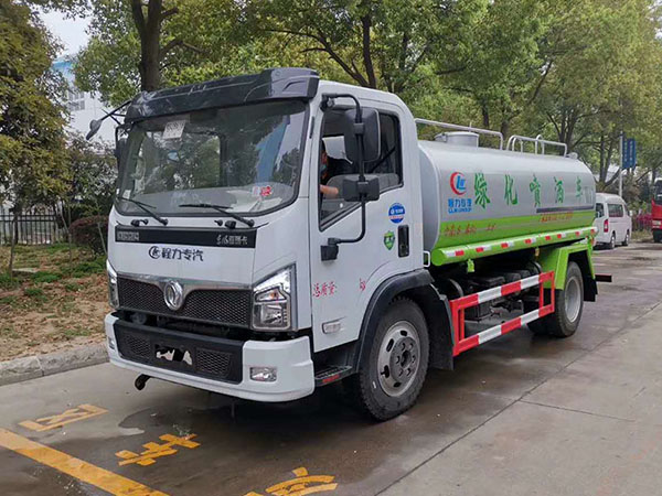 东风福瑞卡10方国六绿化喷洒车