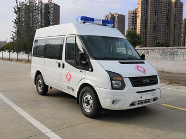 福特V348长轴高顶救护车批量发车