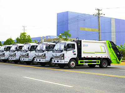 东风压缩垃圾车、洗扫车批量发车视频